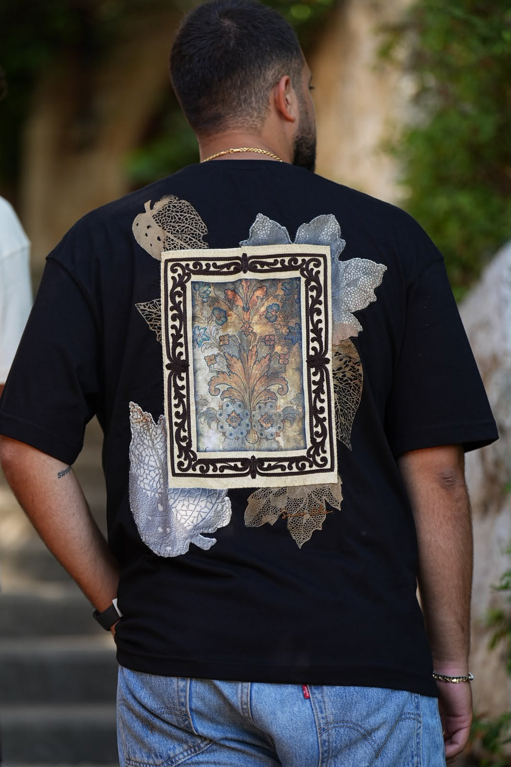 Framed heritage tshirt AST011