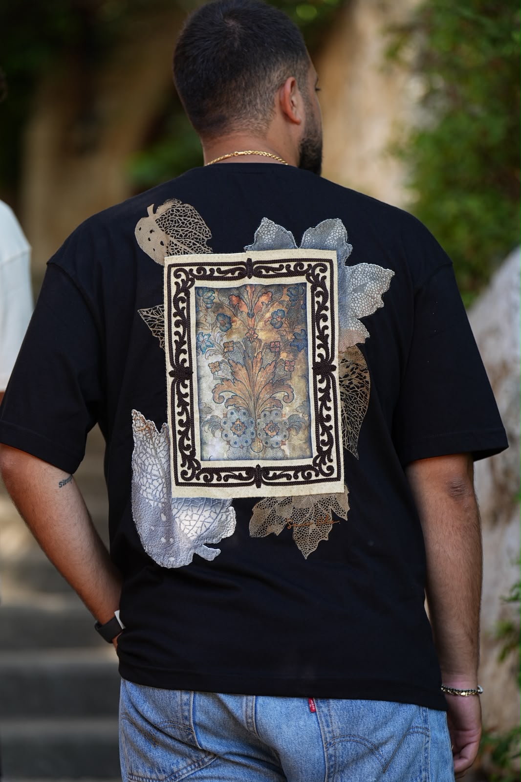 Framed heritage tshirt AST011